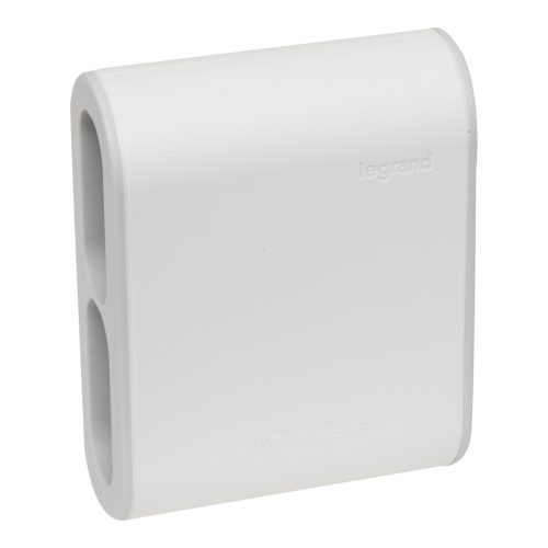 Legrand 049400 4-es 230V 2P 6A fehér elosztódugó
