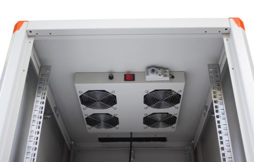 Legrand EC4V 4 ventillátoros tetőventillátor és termosztát készlet Evoline álló szekrényhez
