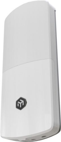 MikroTik FTC21-UPS 2xGbE LAN 1x2.5GbE SFP port IP67 kültéri média konverter 2500mAH tartalék akkumulátorral