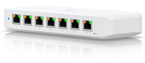Ubiquiti UniFi USW-Ultra-60W 8xGbE LAN port 7x PoE+ (52W) L2 menedzselhető switch